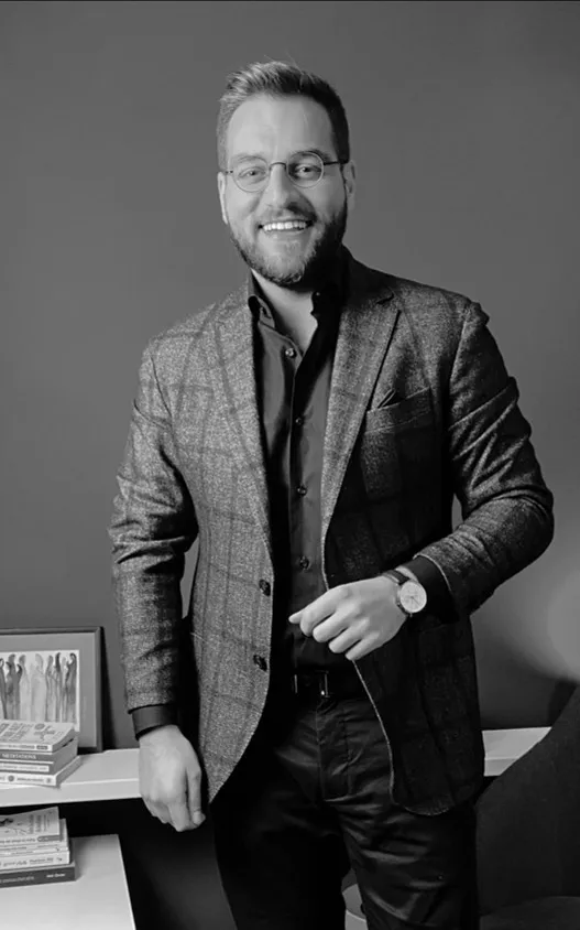 Maxime AYRAULT